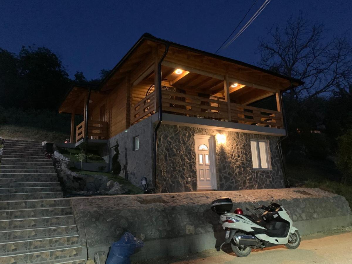 Boja Zalaska - Kameni Apartman Jagodina Buitenkant foto